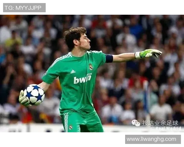 花式足球明星精彩过人技巧视频集锦让你领略足球魅力与技术之美